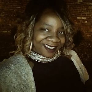 Meet your Posher, Teri